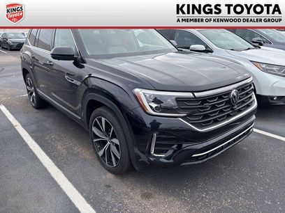 Used 2024 Volkswagen Atlas SEL Premium R-Line