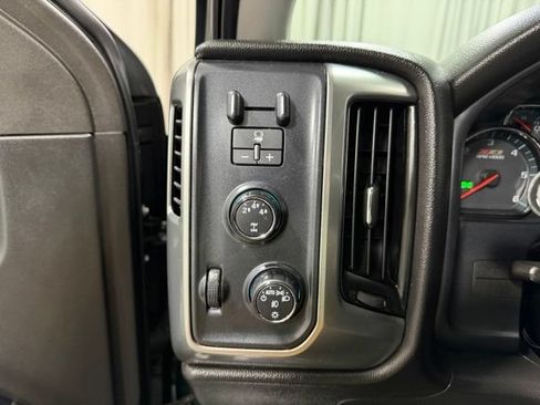 Used 2015 Chevrolet Silverado 2500 LT w/ LT Convenience Package AWD/4WD image 16