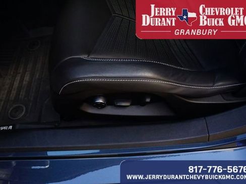 Used 2021 Chevrolet Corvette Stingray Premium Cpe w/ Z51 Performance Package image 17