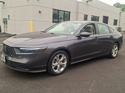 Certified 2023 Honda Accord LX image 3