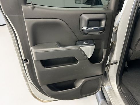 Used 2019 Chevrolet Silverado 1500 LT w/ All Star Edition image 27