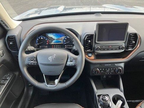 New 2024 Ford Bronco Sport Outer Banks image 16