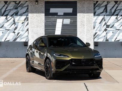 Used 2025 Lamborghini Urus SE