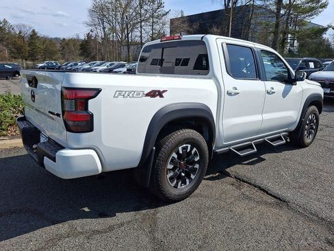 Used 2024 Nissan Frontier PRO-4X w/ Off-Road Protection Package image 6