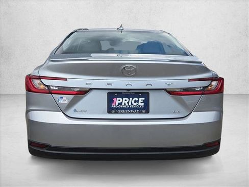 Used 2026 Toyota Camry LE w/ Convenience Package FWD image 7