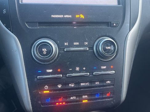 Used 2018 Lincoln MKC Black Label w/ Lincoln MKC Climate Package image 18