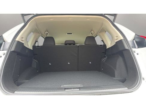New 2026 Nissan Rogue SV w/ Cold Weather Package AWD/4WD image 12