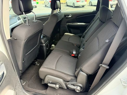 Used 2015 Dodge Journey SXT w/ Flexible Seating Group AWD/4WD image 18