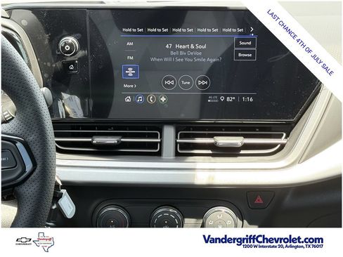 New 2026 Chevrolet Trax RS w/ Sunroof Package FWD image 15
