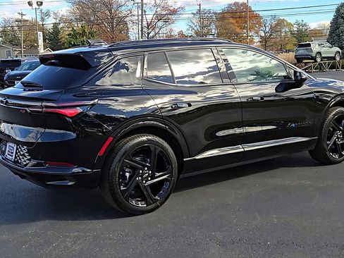 New 2026 Chevrolet Equinox EV RS image 4