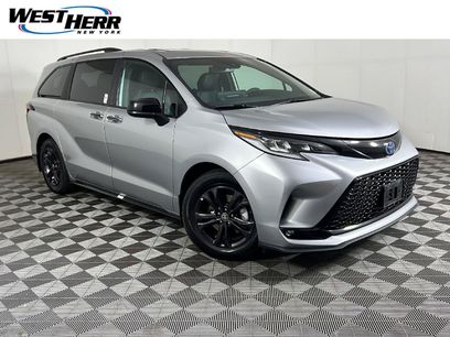 Used 2025 Toyota Sienna XSE w/ XSE Plus Package