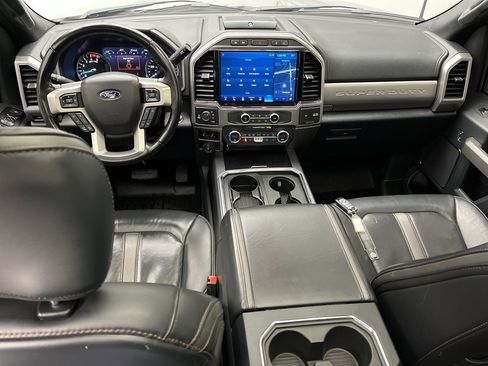 Used 2022 Ford F350 Platinum image 4