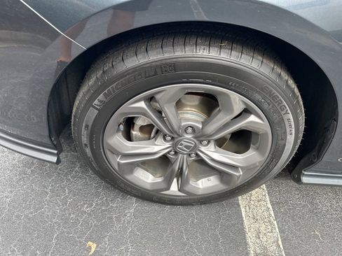 Certified 2024 Honda Accord EX image 10