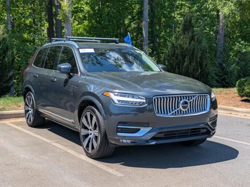 Used 2022 Volvo XC90 T6 Inscription w/ Advanced Package AWD/4WD image 2