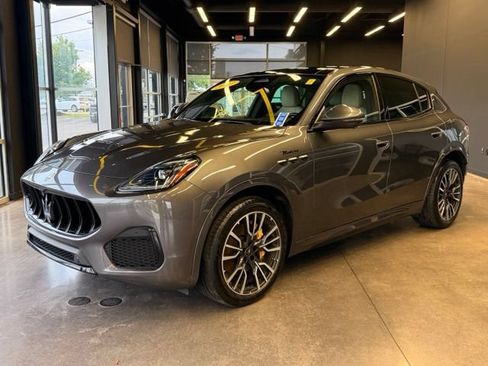 Used 2023 Maserati Grecale Modena AWD/4WD image 1