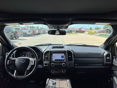 Used 2021 Ford Expedition Max Limited AWD/4WD image 31