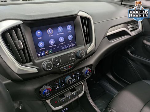 Used 2023 GMC Terrain SLT AWD/4WD image 11