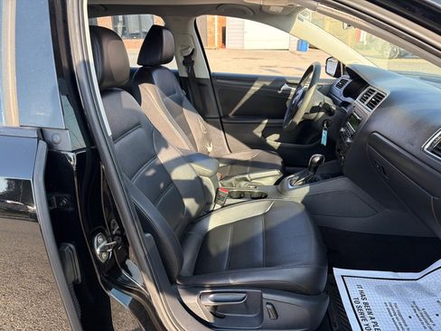 Used 2014 Volkswagen Jetta SE image 20