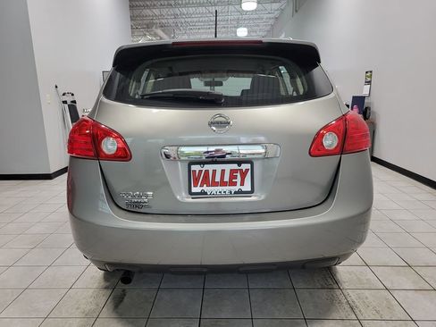 Used 2014 Nissan Rogue S w/ Convenience Package image 5