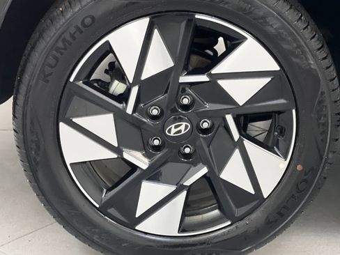 Used 2025 Hyundai Kona SEL image 64