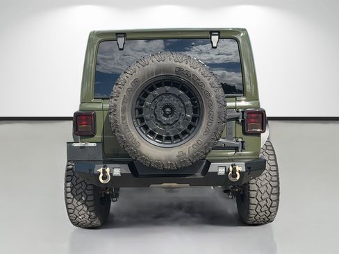Used 2021 Jeep Wrangler Unlimited Sport w/ Sun And Sound Package AWD/4WD image 4