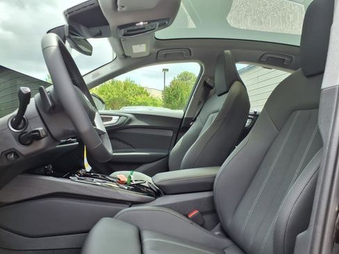 Used 2025 Audi A5 2.0T Premium Plus w/ Premium Plus AWD/4WD image 13