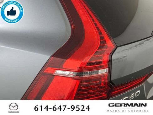 Used 2021 Volvo XC60 T5 Momentum w/ Protection Package Premier image 16