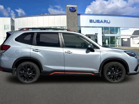 Used 2022 Subaru Forester Sport w/ Popular Package #2 AWD/4WD image 6