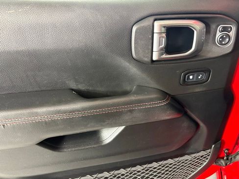 Used 2020 Jeep Gladiator Rubicon image 18