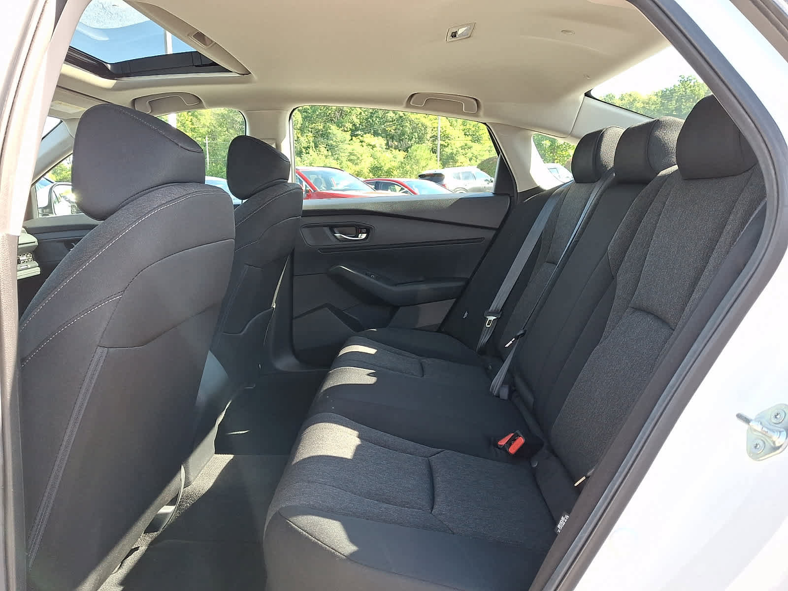 Used 2024 Honda Accord EX image 11