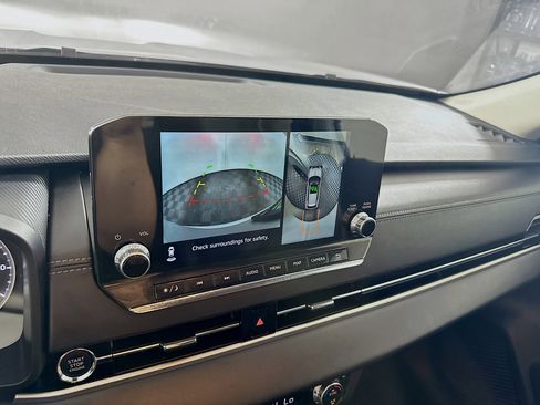 Used 2024 Mitsubishi Outlander SE image 22