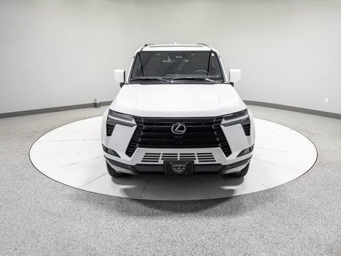 Used 2025 Lexus GX 550 w/ Accessory Package (Z1) AWD/4WD image 29