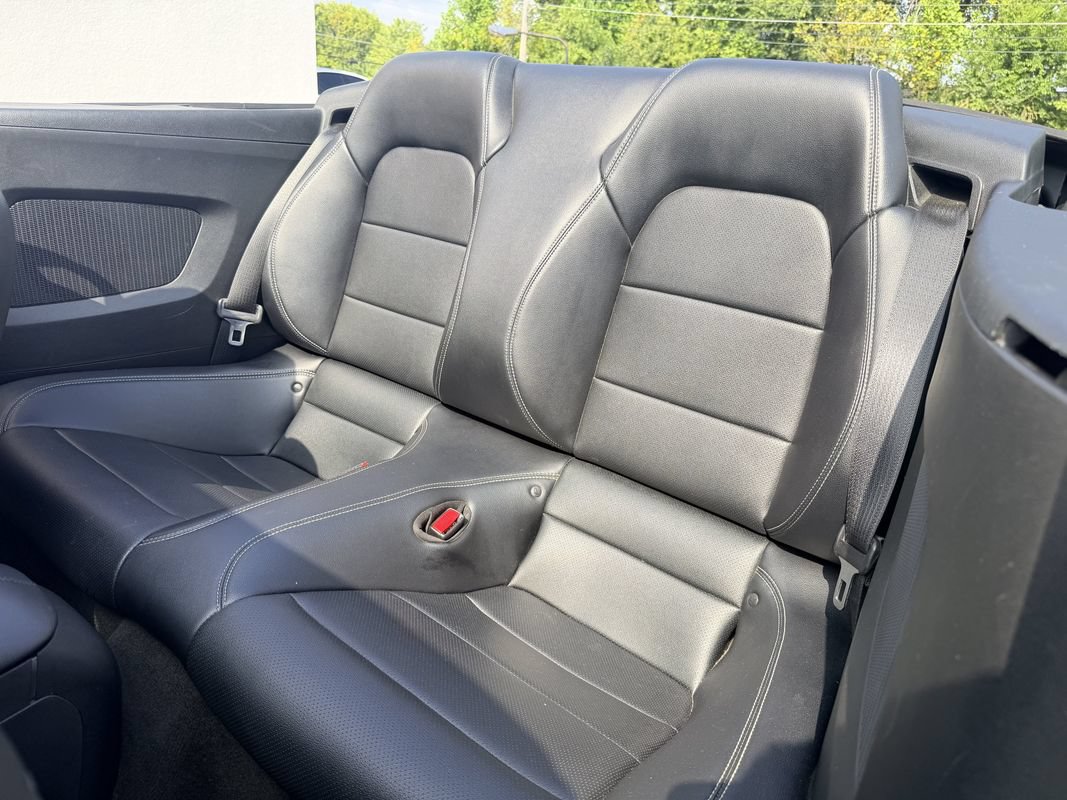 Used 2016 Ford Mustang Premium RWD image 13