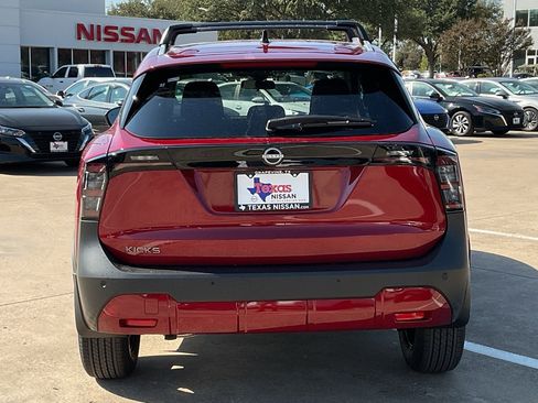 New 2026 Nissan Kicks SV image 6