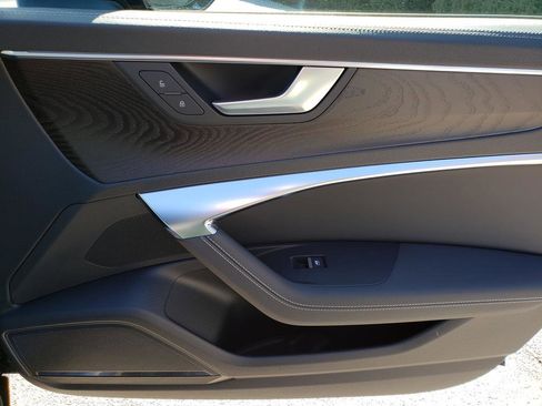 Used 2023 Audi A6 Premium Plus w/ Premium Plus Package image 19