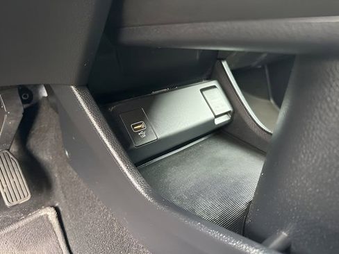 Used 2020 Honda HR-V LX image 31