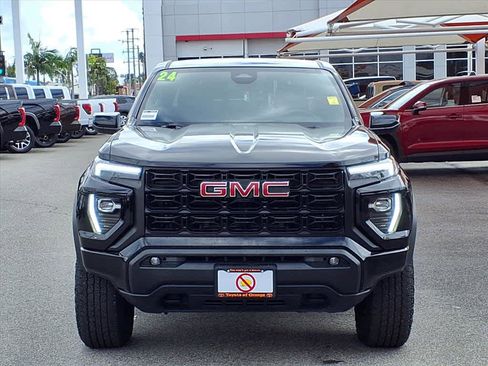 Used 2024 GMC Canyon Elevation image 2