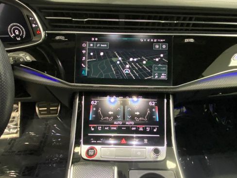 Used 2022 Audi RS Q8 w/ Carbon Optic Package image 28