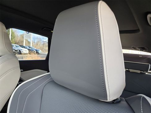 New 2026 BMW X1 xDrive28i w/ Technology Package image 17