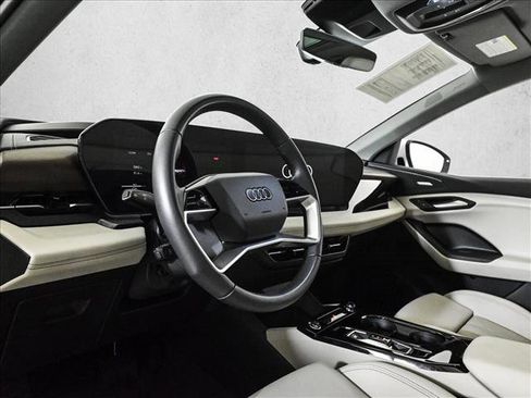 Certified 2025 Audi Q6 e-tron Premium Plus AWD/4WD image 10