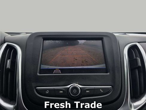 Used 2021 Chevrolet Equinox LT image 15
