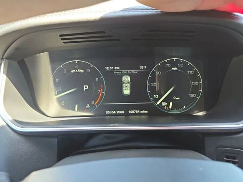 Used 2016 Land Rover Range Rover HSE AWD/4WD image 19