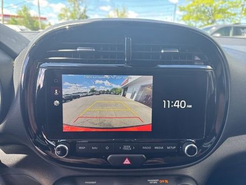 Used 2023 Kia Soul EX FWD image 16