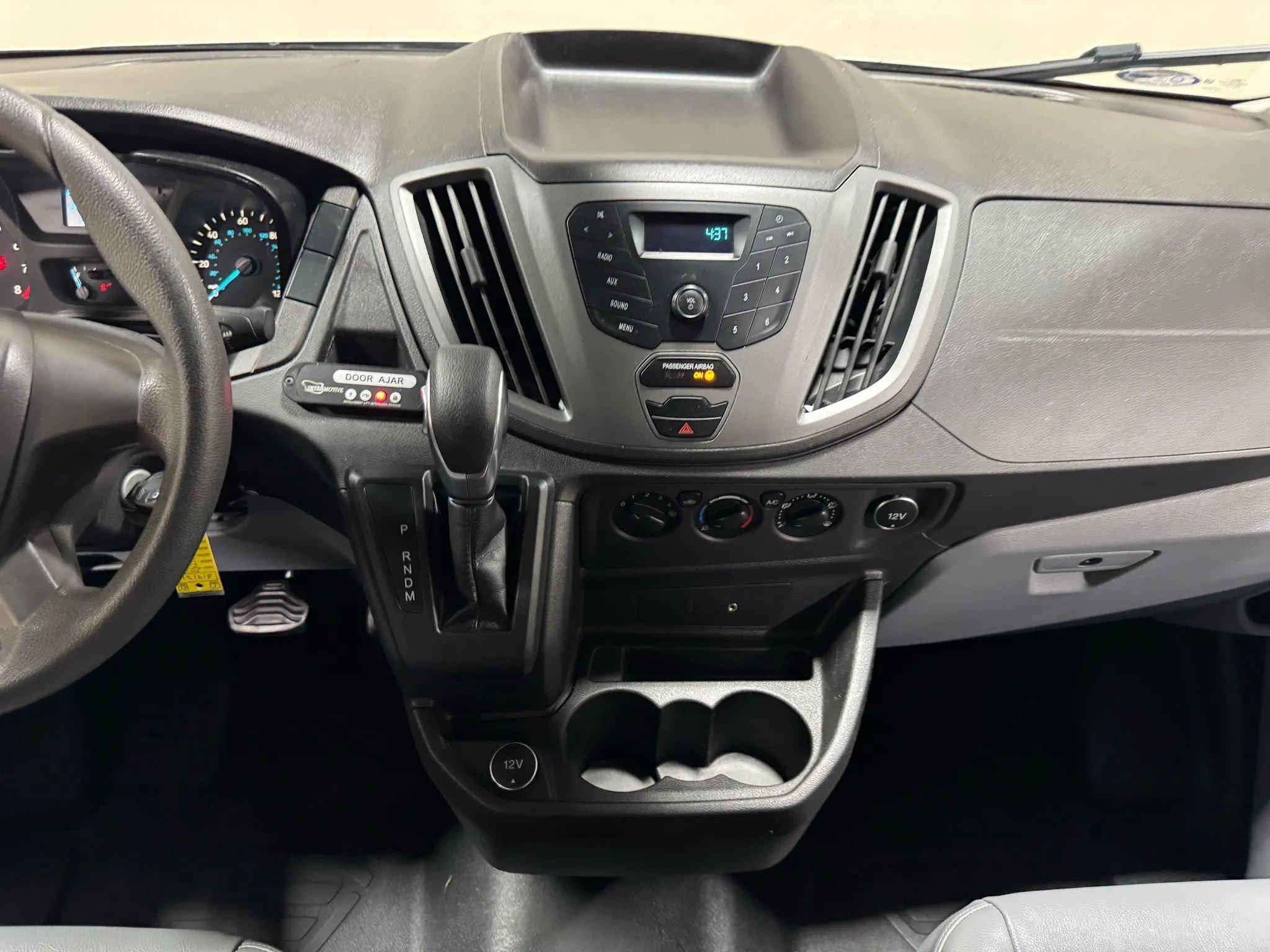 Used 2019 Ford Transit 250 148 Medium Roof RWD image 41