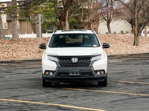 Used 2020 Honda Passport Touring image 2