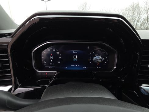 New 2026 Chevrolet Silverado 1500 LT w/ Z71 Off-Road Package image 18