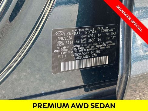 Used 2024 Genesis G70 2.5T AWD/4WD image 32