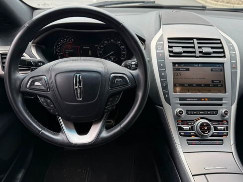 Used 2018 Lincoln MKZ Premiere w/ Magnetic Appearance Package FWD image 10
