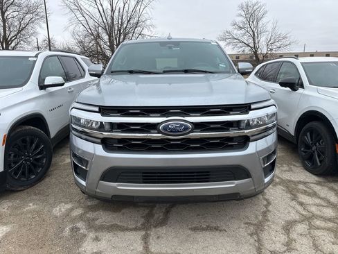 Used 2024 Ford Expedition Max Limited image 19