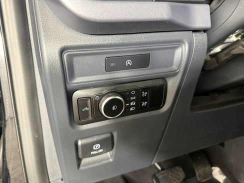 Used 2025 Ford F150 XLT w/ Equipment Group 301A Standard AWD/4WD image 24